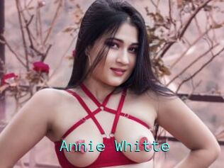 Annie_Whitte