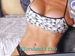 Blondemilfxo