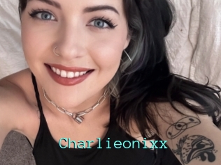 Charlieonixx