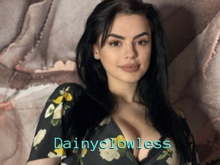 Dainyclowless