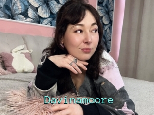 Davinamoore