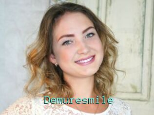 Demuresmile