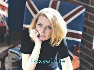 Foxyellie