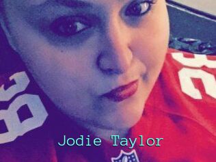 Jodie_Taylor