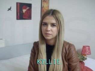KYLLIE_