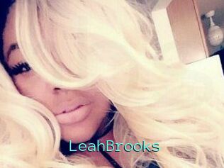 Leah_Brooks