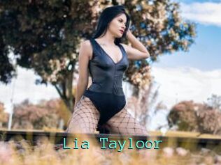 Lia_Tayloor
