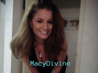Macy_Divine