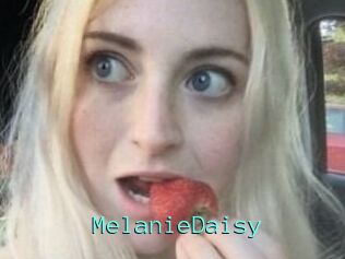 Melanie_Daisy