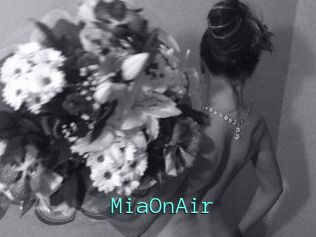 MiaOnAir