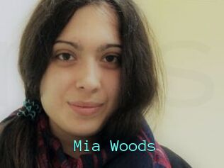 Mia_Woods