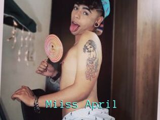 Miiss_April