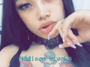 Madison_breaks