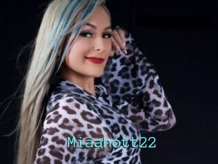 Miaahott22