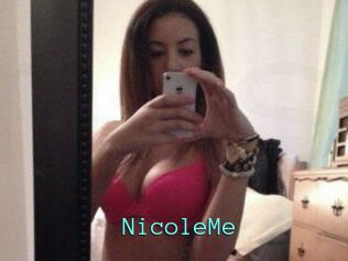 NicoleMe