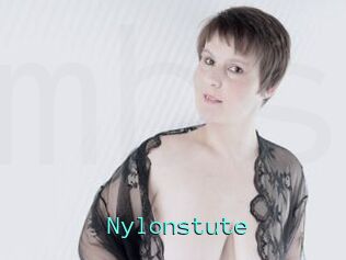 Nylonstute