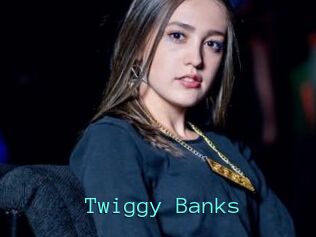 Twiggy_Banks