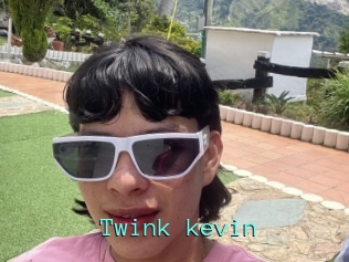 Twink_kevin