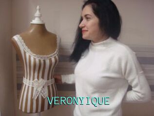 VERONYIQUE