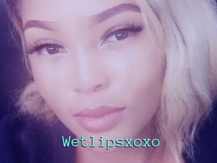 Wetlipsxoxo